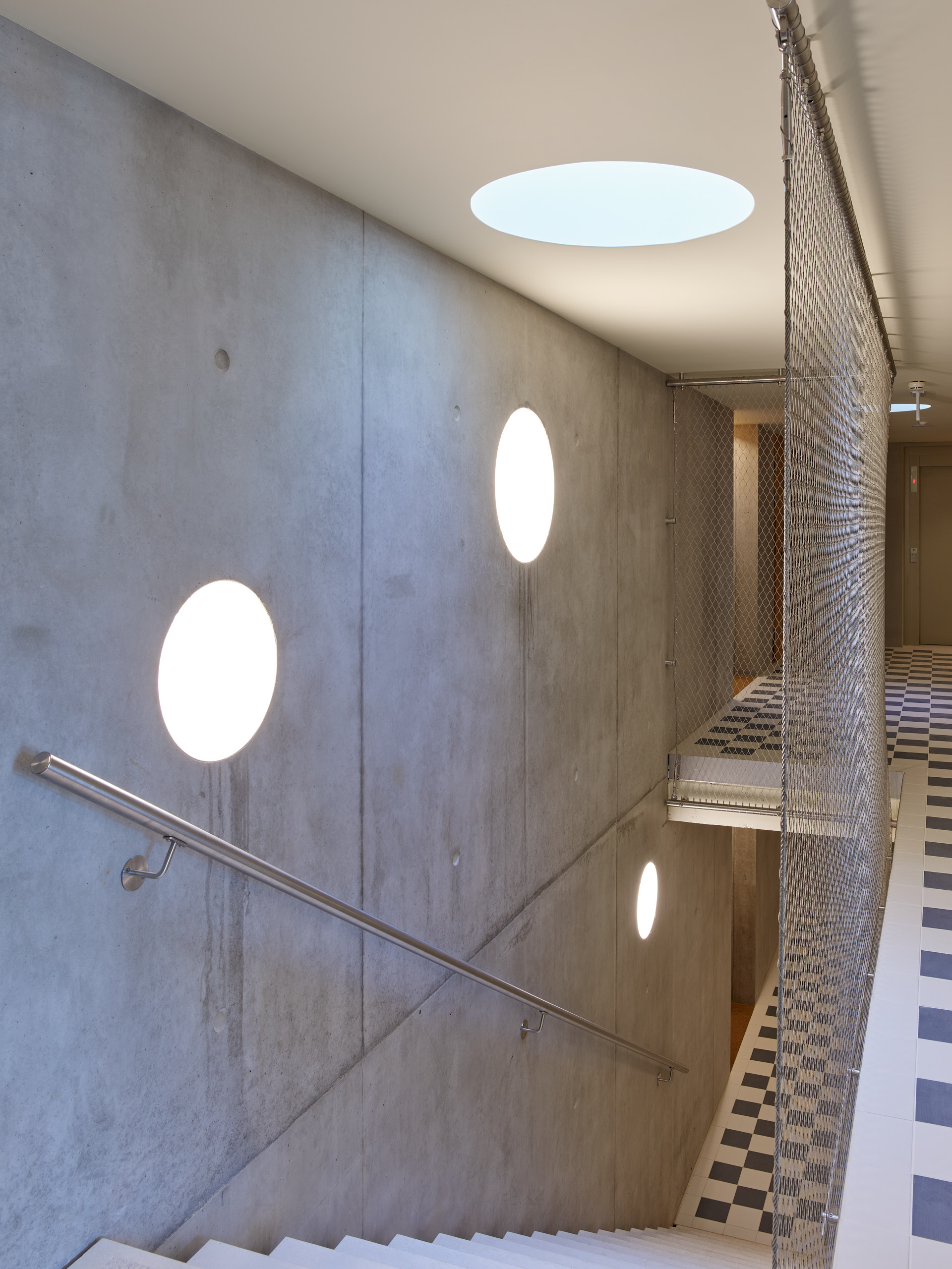 Coopératives aux Eaux-Vives